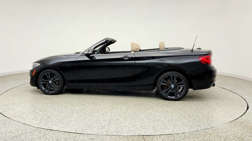 Used 2017 BMW 230i xDrive Convertible AWD/4WD image 8