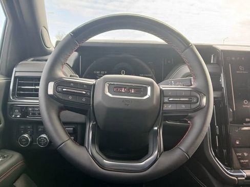 New 2026 GMC Yukon AT4 Ultimate w/ LPO, Illumination Package AWD/4WD image 23