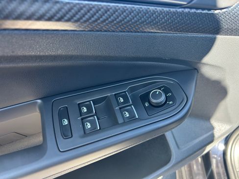 Used 2023 Volkswagen Golf 20th Anniversary Edition AWD/4WD image 13