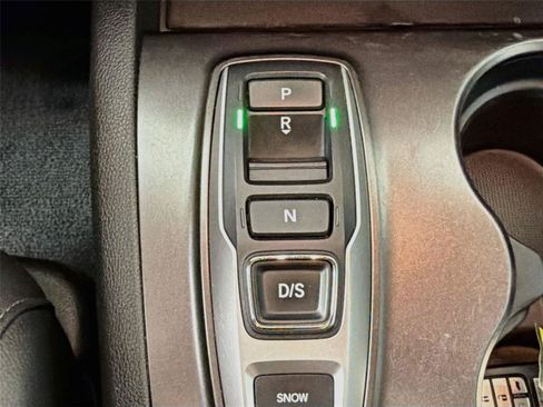 Used 2021 Honda Passport EX-L image 16