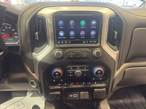 Used 2019 Chevrolet Silverado 1500 RST image 17