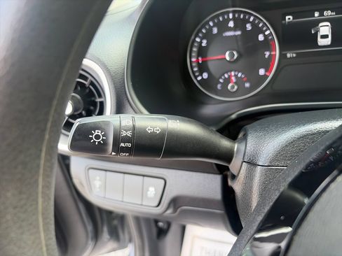 Used 2024 Kia Forte LXS FWD image 35