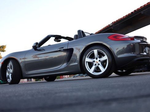 Used 2014 Porsche Boxster image 18