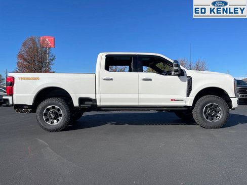 Used 2024 Ford F350 Platinum w/ Tremor Off-Road Package image 32