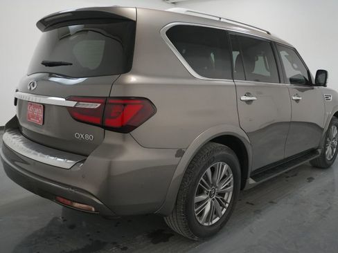 Used 2019 INFINITI QX80 Luxe w/ Proassist Package image 8