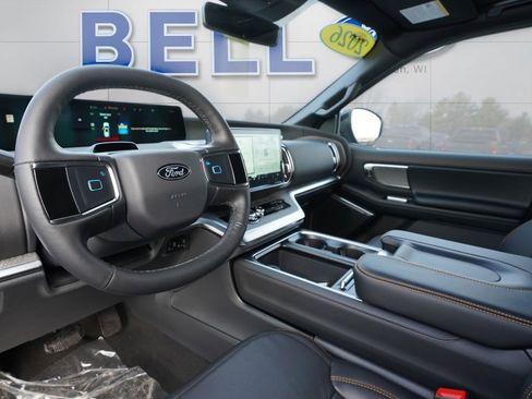 New 2026 Ford Expedition Tremor image 8