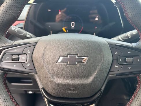 Used 2025 Chevrolet TrailBlazer RS w/ Driver Confidence Package FWD image 20