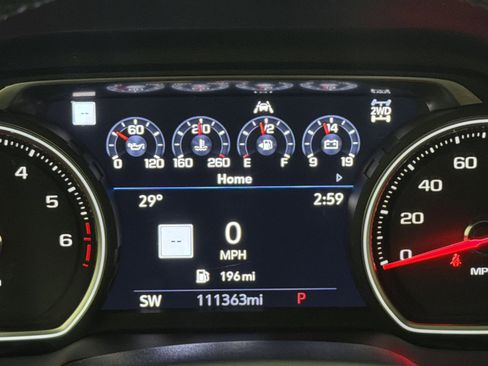 Used 2021 Chevrolet Suburban High Country image 17