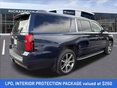 Used 2017 Chevrolet Suburban Premier AWD/4WD image 9