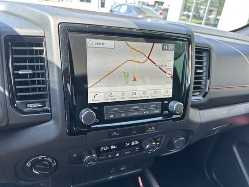 Used 2024 Nissan Frontier PRO-4X w/ Off-Road Protection Package image 17