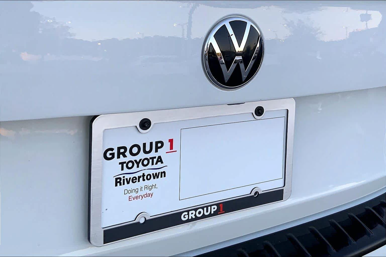 Used 2024 Volkswagen Jetta Sport FWD image 9