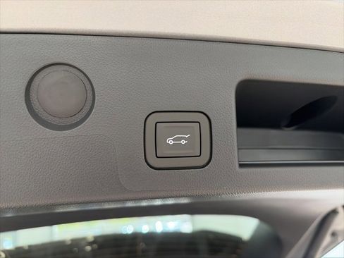 New 2026 Chevrolet Equinox LT w/ Convenience Package II image 15