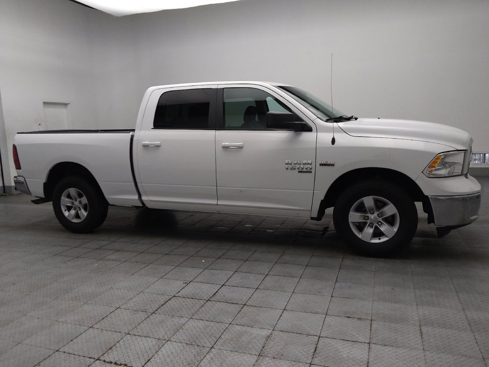 Used 2020 RAM 1500 Classic SLT RWD image 11