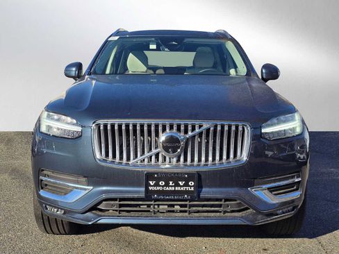 Certified 2023 Volvo XC90 B5 Plus w/ Protection Package Premier image 2