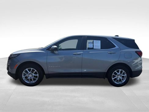 Used 2024 Chevrolet Equinox LT FWD image 3
