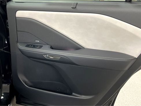 New 2026 Lexus TX 350 AWD image 21