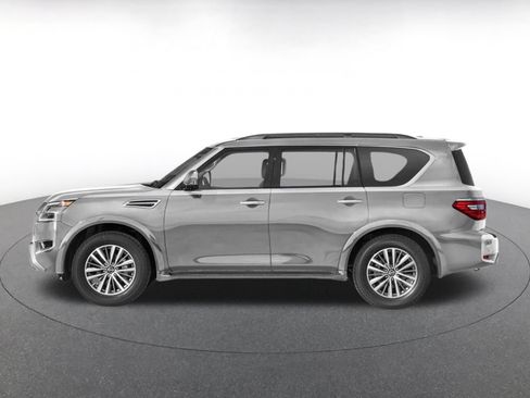 Used 2024 Nissan Armada SL RWD image 3