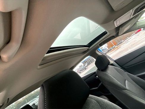 Used 2024 Honda Accord EX image 27