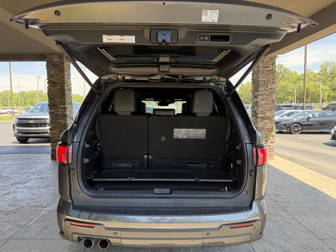 Used 2024 Toyota Sequoia TRD Pro AWD/4WD image 43