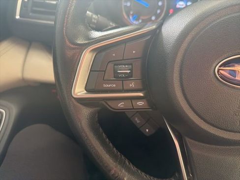 Used 2022 Subaru Ascent Limited w/ Technology Package image 16