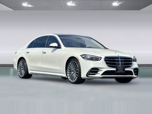 Used 2022 Mercedes-Benz S 500 4MATIC image 5
