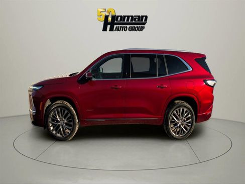 Used 2025 Buick Enclave Avenir w/ Super Cruise Package image 2