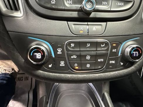 Used 2023 Chevrolet Malibu LT w/ Driver Confidence Package FWD image 31