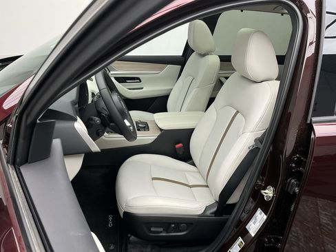 New 2026 MAZDA CX-90 Plug-In Hybrid w/ Premium Plus image 10