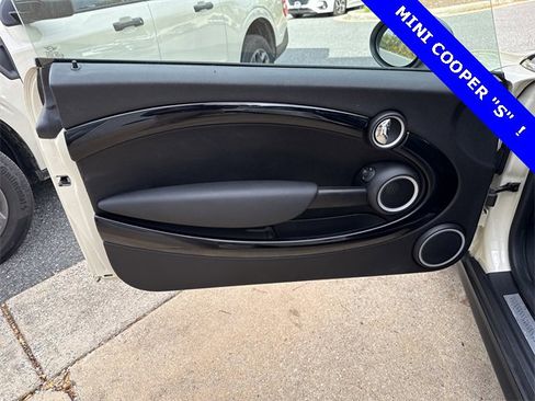 Used 2013 MINI Cooper S image 8