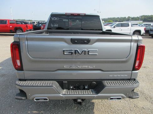 New 2026 GMC Sierra 1500 Denali Ultimate AWD/4WD image 5