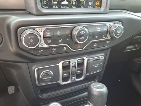 Used 2022 Jeep Gladiator Sport AWD/4WD image 21