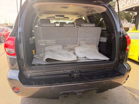 Used 2011 Toyota Sequoia SR5 image 11