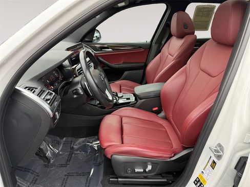 Certified 2023 BMW X3 xDrive30i w/ Premium Package image 9
