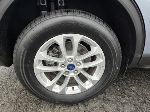 Certified 2022 Ford Escape SE w/ Convenience Package image 43