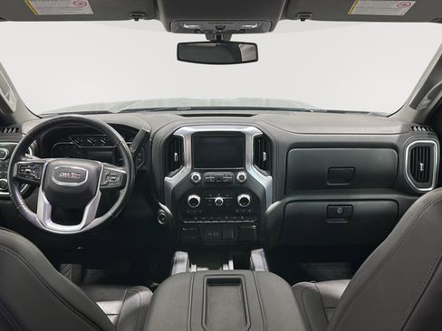 Used 2021 GMC Sierra 3500 SLT w/ SLT Premium Package image 18