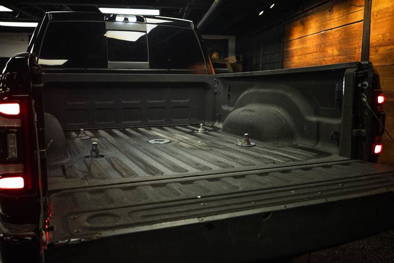 Used 2024 RAM 2500 Big Horn w/ Night Edition AWD/4WD image 7