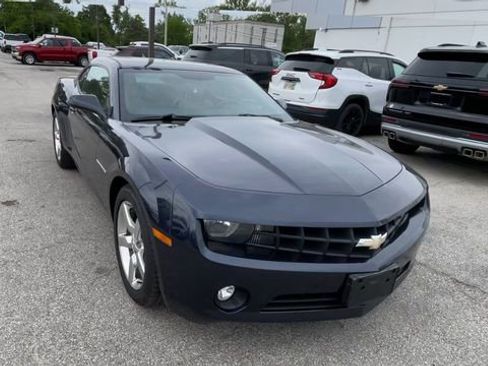 Used 2013 Chevrolet Camaro LT RWD image 4