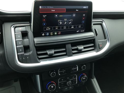 Used 2021 Chevrolet Tahoe Z71 w/ Z71 Signature Package image 23