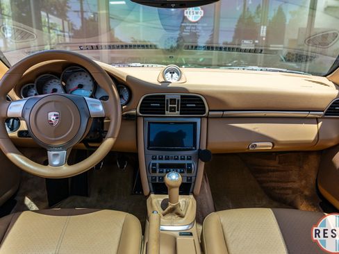 Used 2007 Porsche 911 Targa 4S image 10