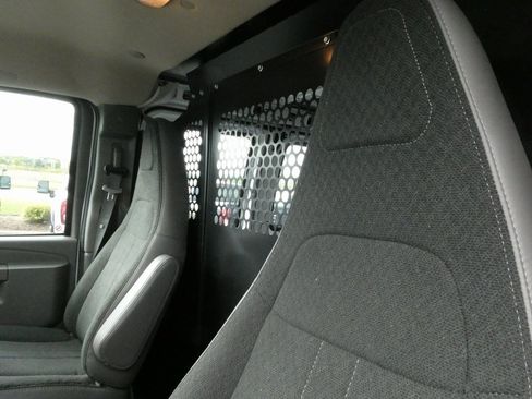 Used 2024 Chevrolet Express 2500 w/ Driver Convenience Package image 35