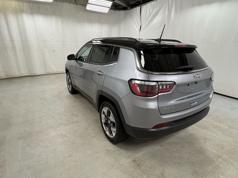 Used 2018 Jeep Compass Limited image 7
