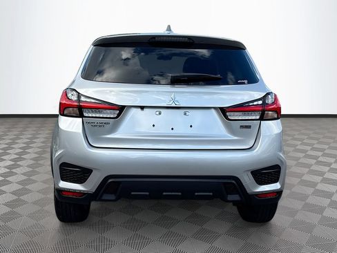Used 2025 Mitsubishi Outlander Sport LE AWD/4WD image 7