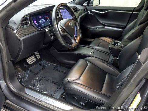 Used 2018 Tesla Model S P100D image 13