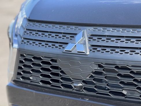 New 2026 Mitsubishi Eclipse Cross ES image 5