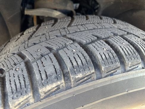 Used 2023 GMC Yukon SLT w/ SLT Premium Package image 27