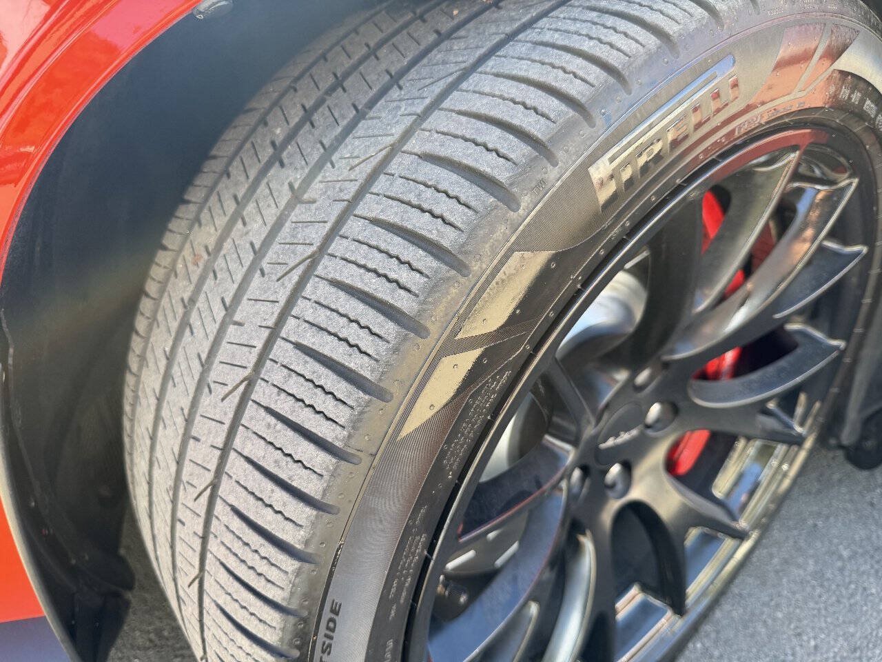 Used 2016 Dodge Challenger SRT Hellcat RWD image 12