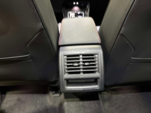 New 2026 Volkswagen GTI SE image 17