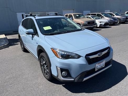 Used 2019 Subaru Crosstrek Hybrid w/ Moonroof Package w/Navigation AWD/4WD image 2