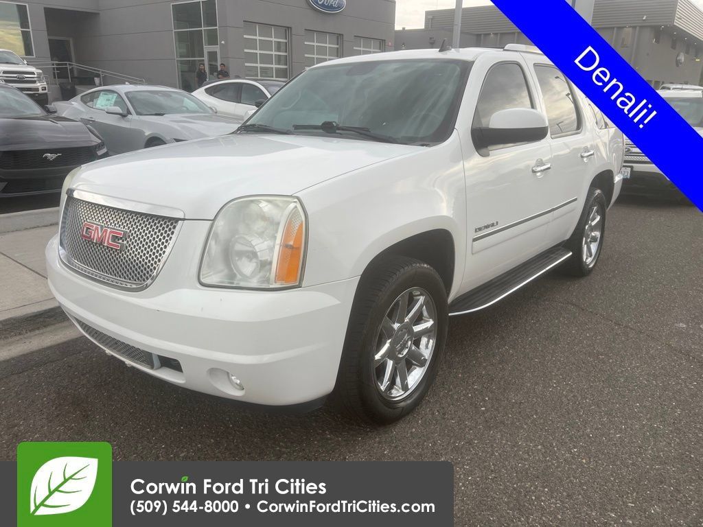 Used 2012 GMC Yukon Denali AWD/4WD image 5