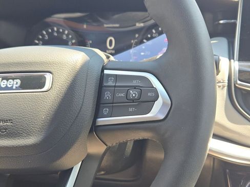 Used 2024 Jeep Compass Limited AWD/4WD image 30